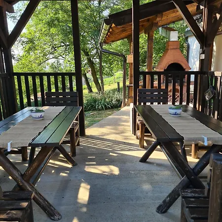 Kosmajski Vajati Petra Дом отдыха *