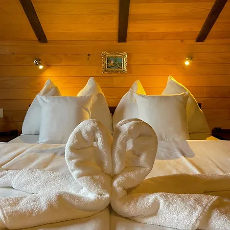 Kosmajski Vajati Petra *